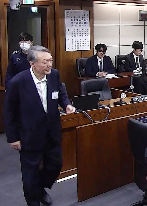 Ex-South Korean President Yoon sentenced to life imprisonment over martial law bid