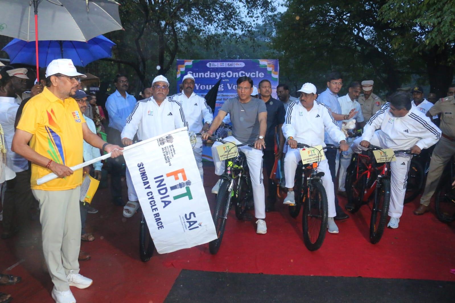 Historic Fit India Sundays on Cycle unfolds at Attari Border on Republic Day Eve