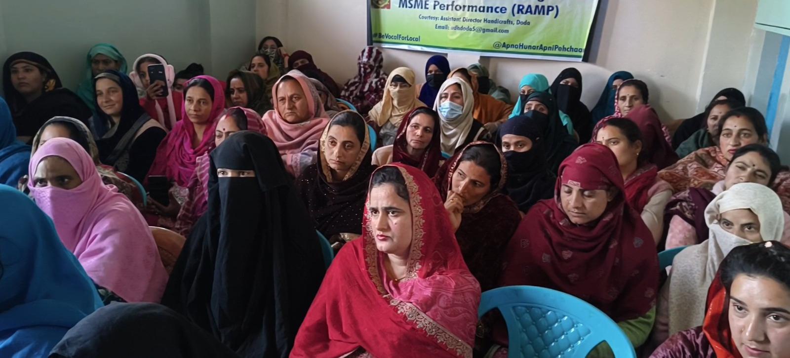 J&K: Doda workshop trains local artisans and craftsmen in packaging and branding techniques