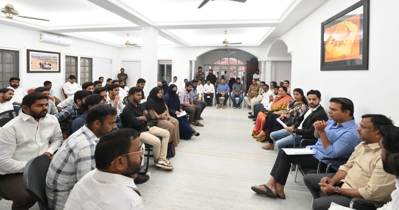 Students threaten to intensify protest over Telangana's move to take back land from varsity