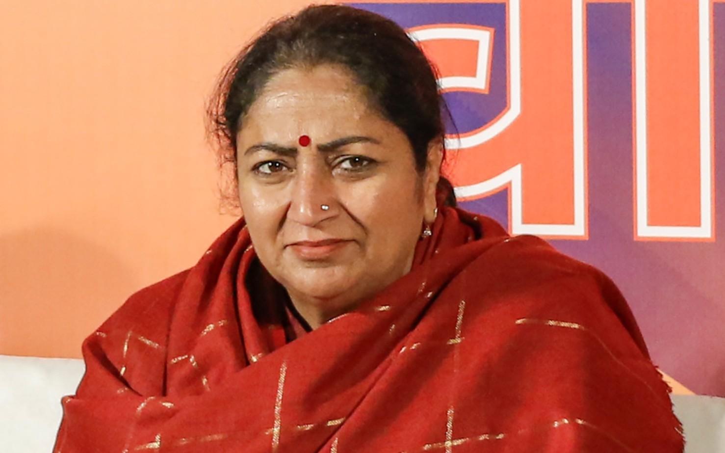 Shared taxis, EVs key to pollution control strategy: Delhi CM