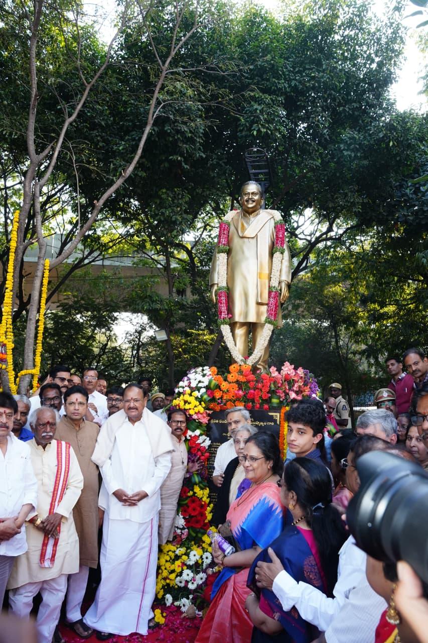 Legendary singer S.P. Balasubrahmanyam's statue unveiled in Hyderabad amid row