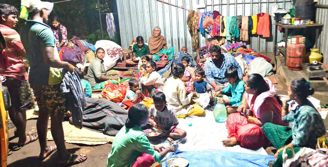 Flood in Hyderabad's Musi River inundates bus station