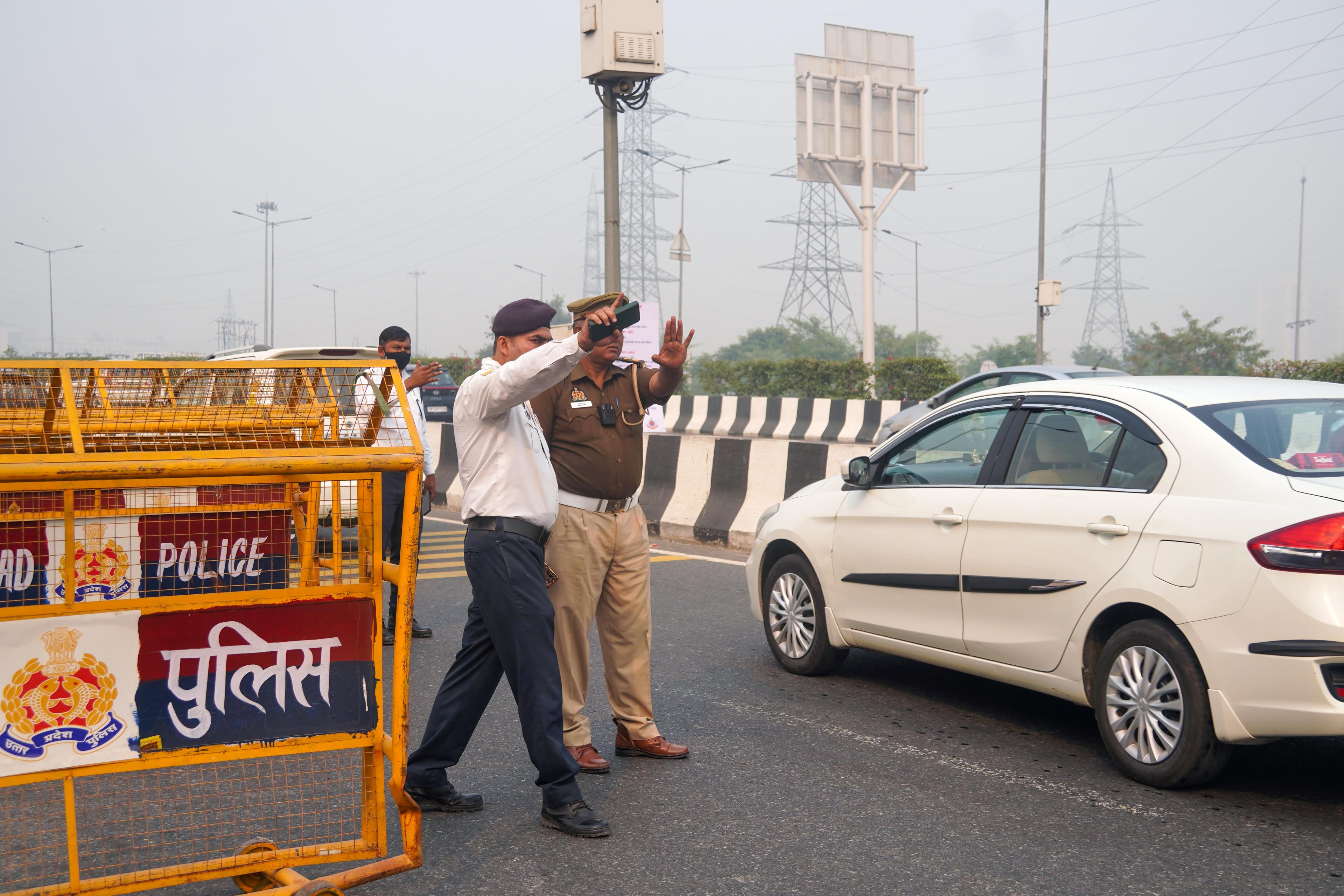New Year: No entry of vehicles into CP after 7 pm; curbs at India Gate in Delhi tomorrow
