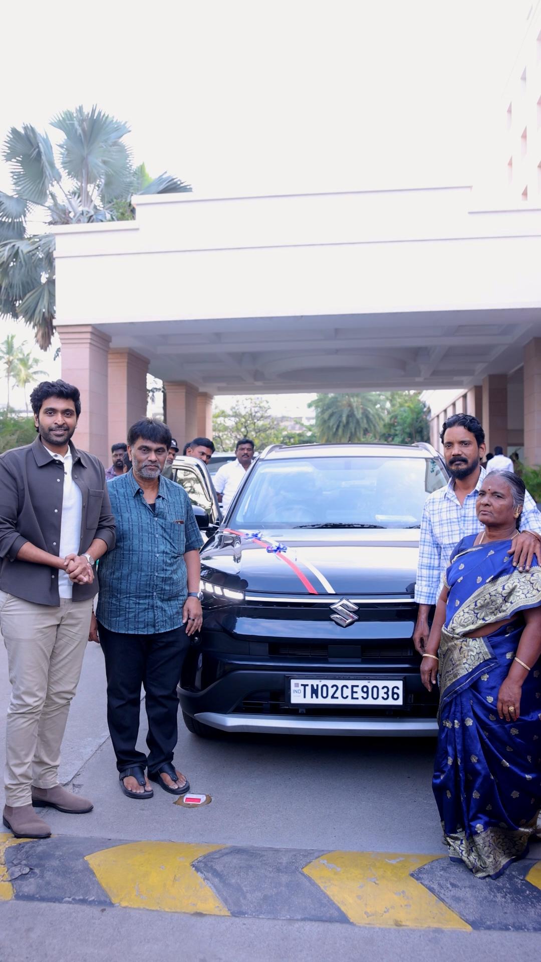 Confident about Sirai's success, producer gifts car to director Suresh Rajakumari even before film's release!