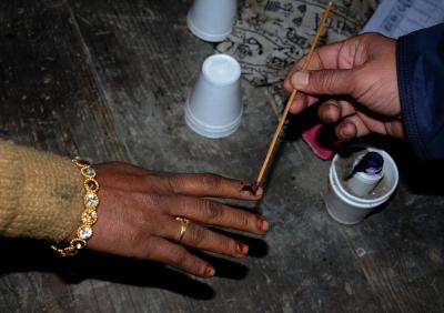 Telangana municipal polls: 902 nominations filed on first day