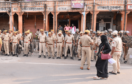 Violence erupts in Jaipur’s Mahesh Nagar during protest against liquor shop
