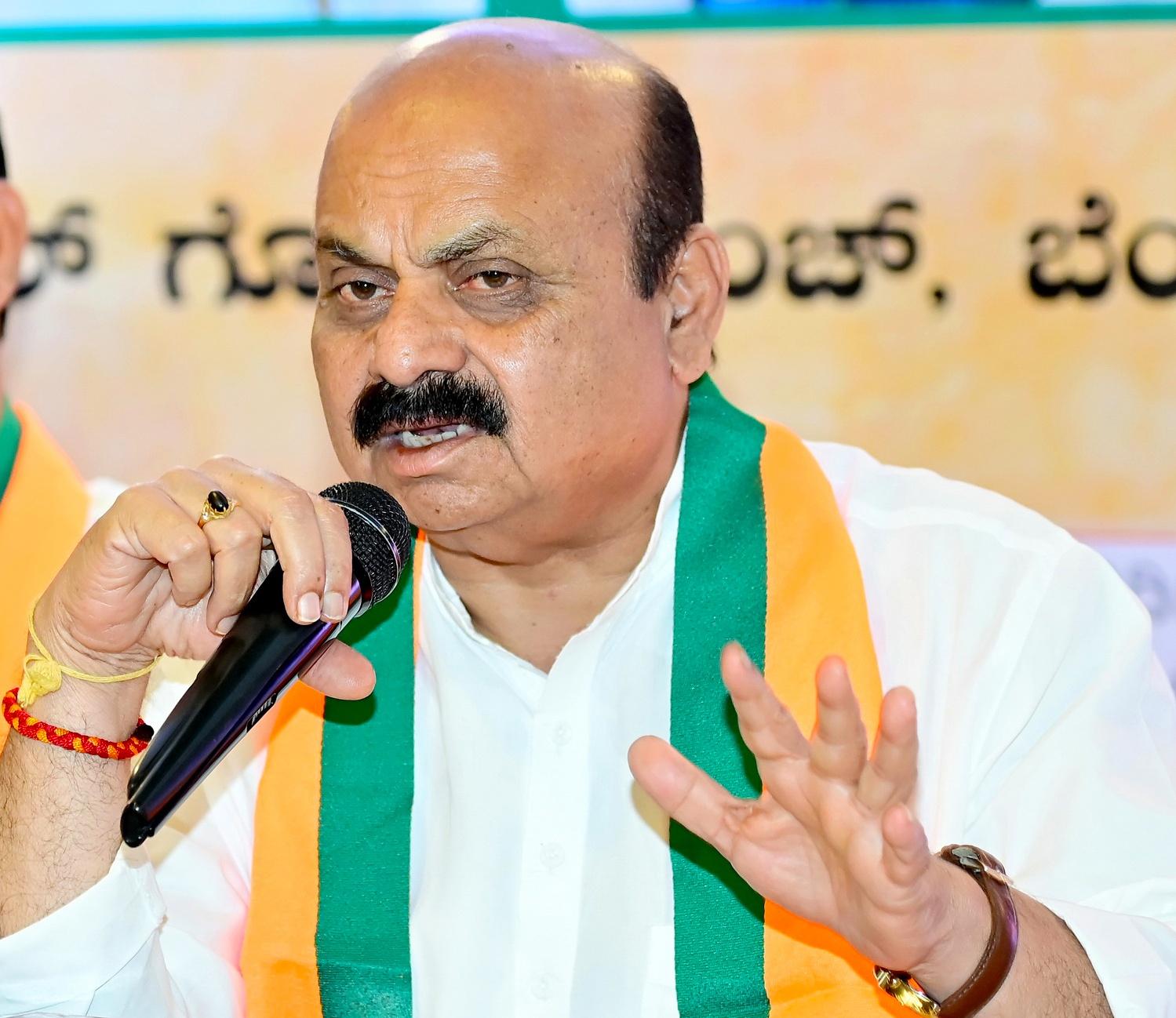 Basavaraj Bommai urges K'taka CM to revoke order suspending PM Jan Aushadhi centres