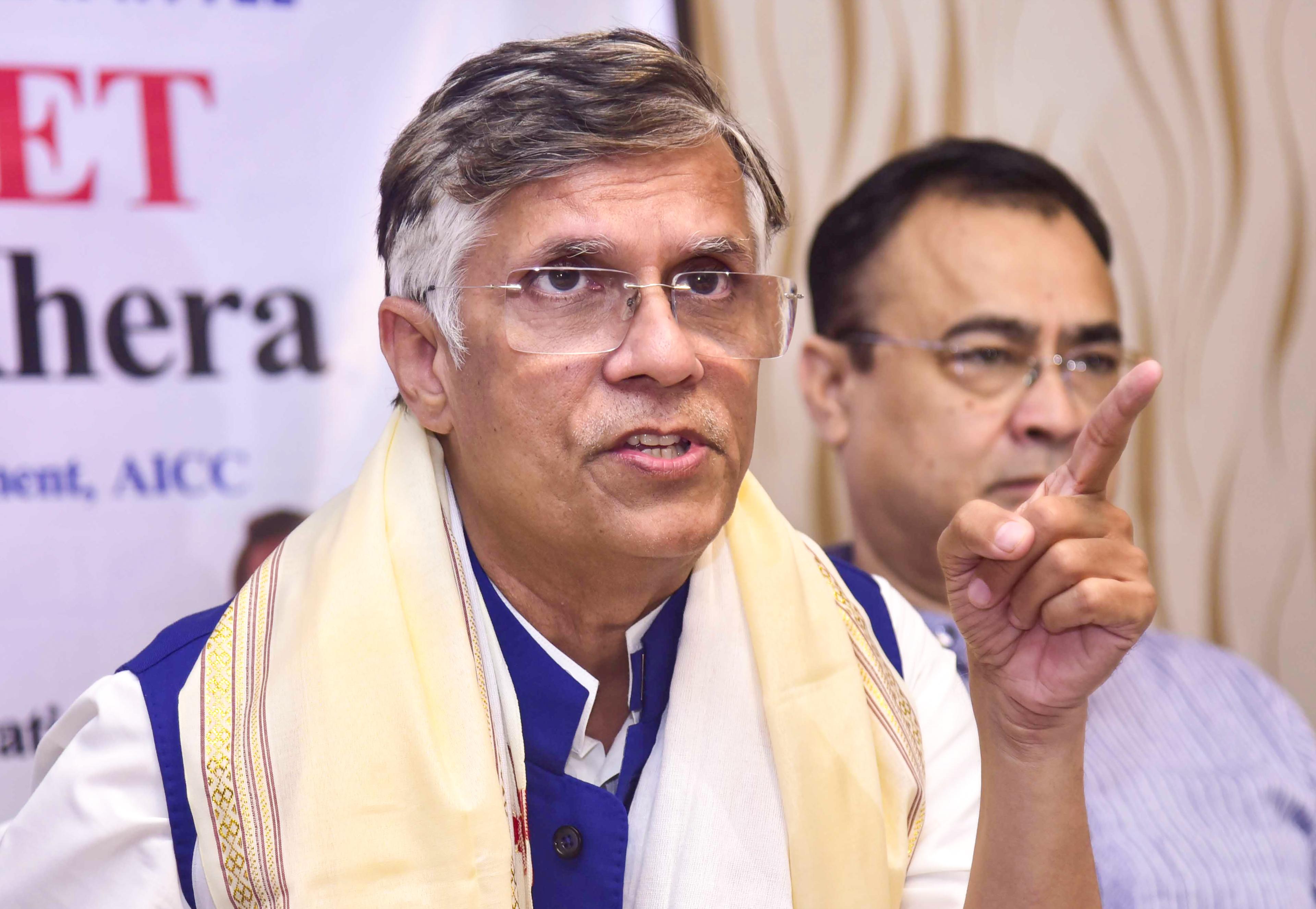 Congress targets Centre over silence on West Asia killings, petrol price rise