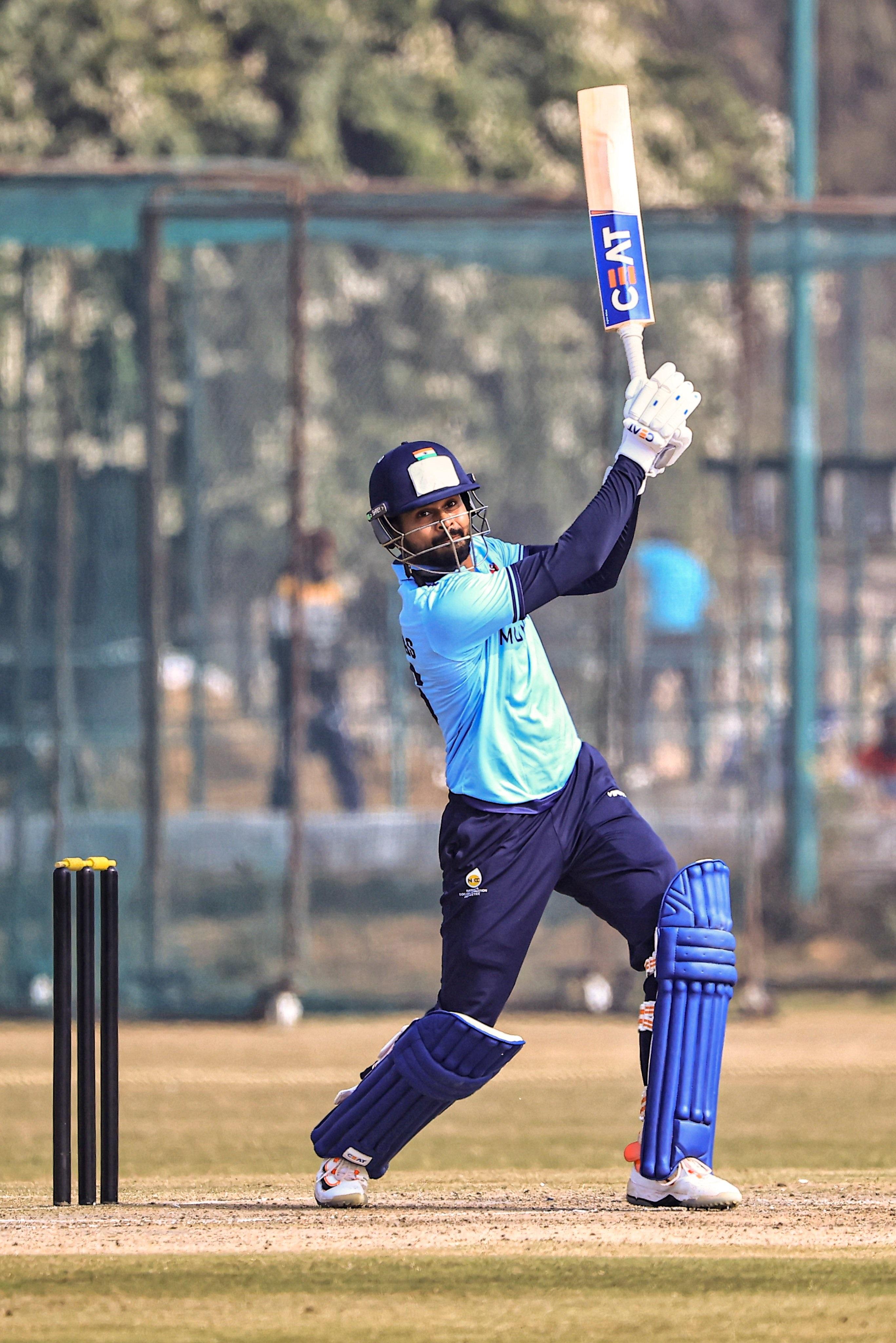 Vijay Hazare Trophy: Shreyas Iyer, Mohd Siraj shine as Mumbai, Delhi, Hyderabad gain big wins (roundup)