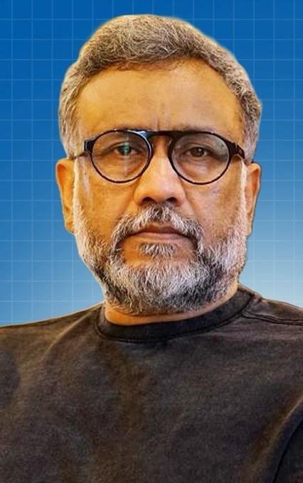 7 years of ‘Mulk’: Anubhav Sinha says losing Rishi Kapoor is irreparable loss