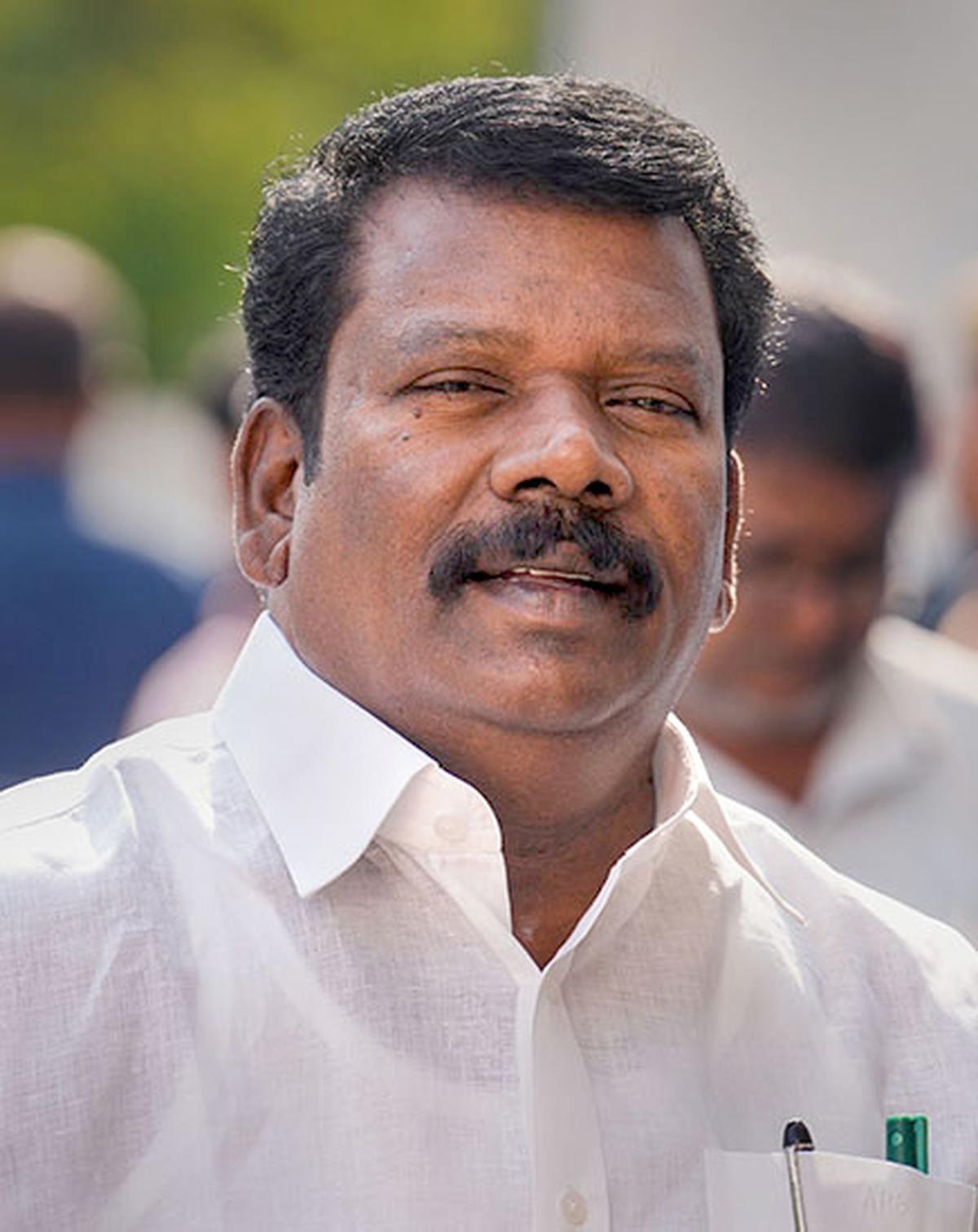 Allow Vijay to hold political campaign freely: TNCC chief urges DMK govt