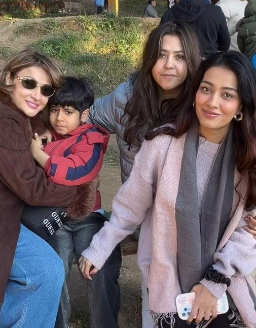 Urvashi Dholakia soaks in ‘quiet joy’ with Ektaa Kapoor amidst hilly holiday