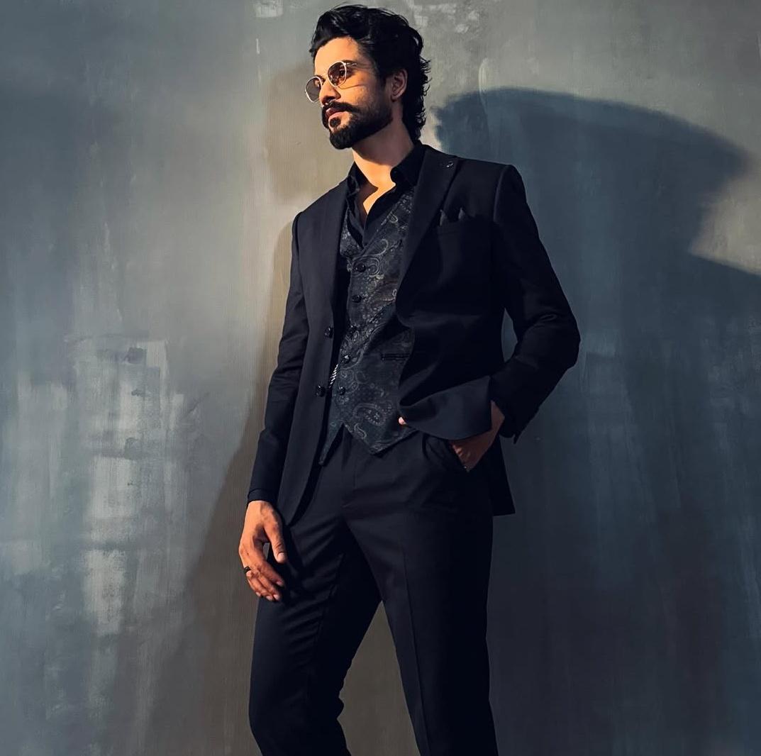 Sunny Kaushal channels swagger in teaser for upcoming rap song ‘Mid-Air Freeverse’