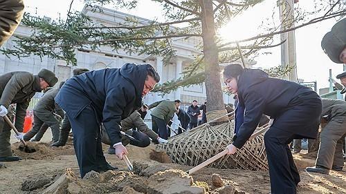 North Korea's Kim inspects construction of memorial for soldiers killed in Ukraine war