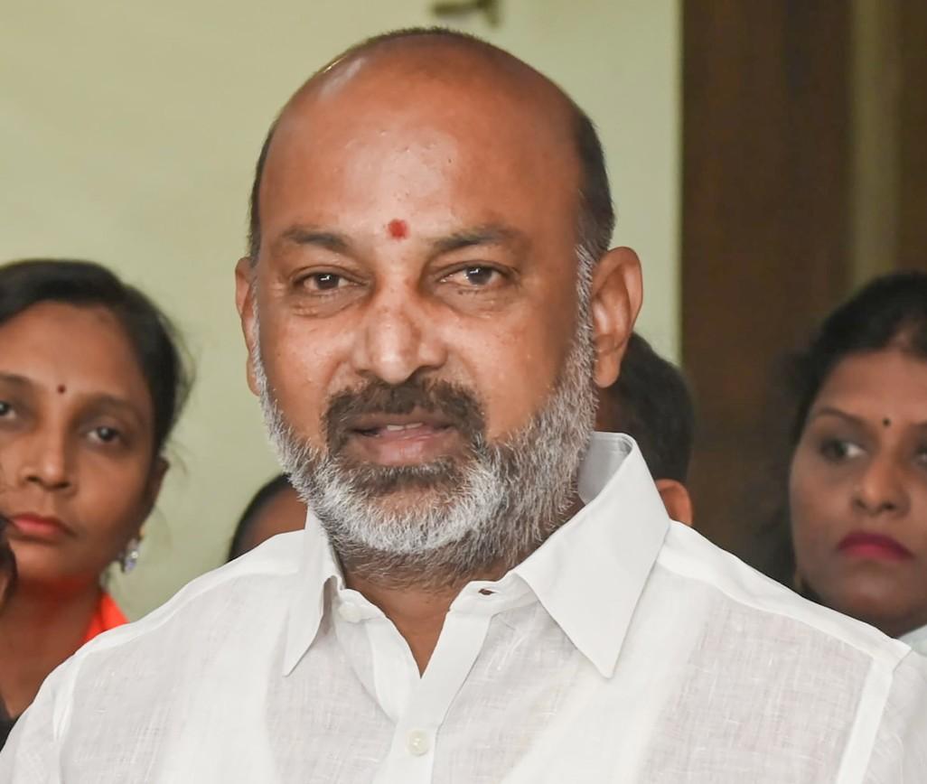 Congress 'begged' job aspirants in 2023, 'beating' them in 2026: MoS Bandi Sanjay