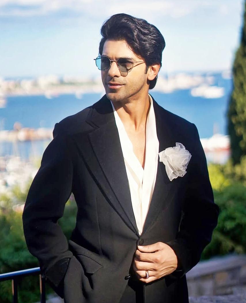 Taha Shah Badussha awarded 'Influential Actor of the Year' at Cannes