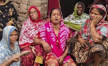 Family of minor girl killed in Kaliganj bomb blast to move Calcutta HC, seek CBI probe