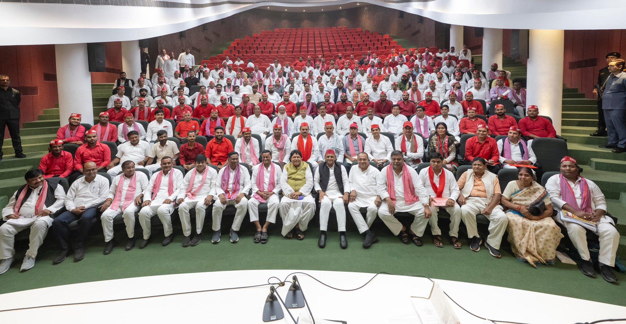 Akhilesh Yadav to release ‘local manifestos’ for specific regions in UP