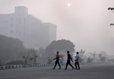 Kolkata’s air turns more hazardous than Delhi, AQI shoots up to 342