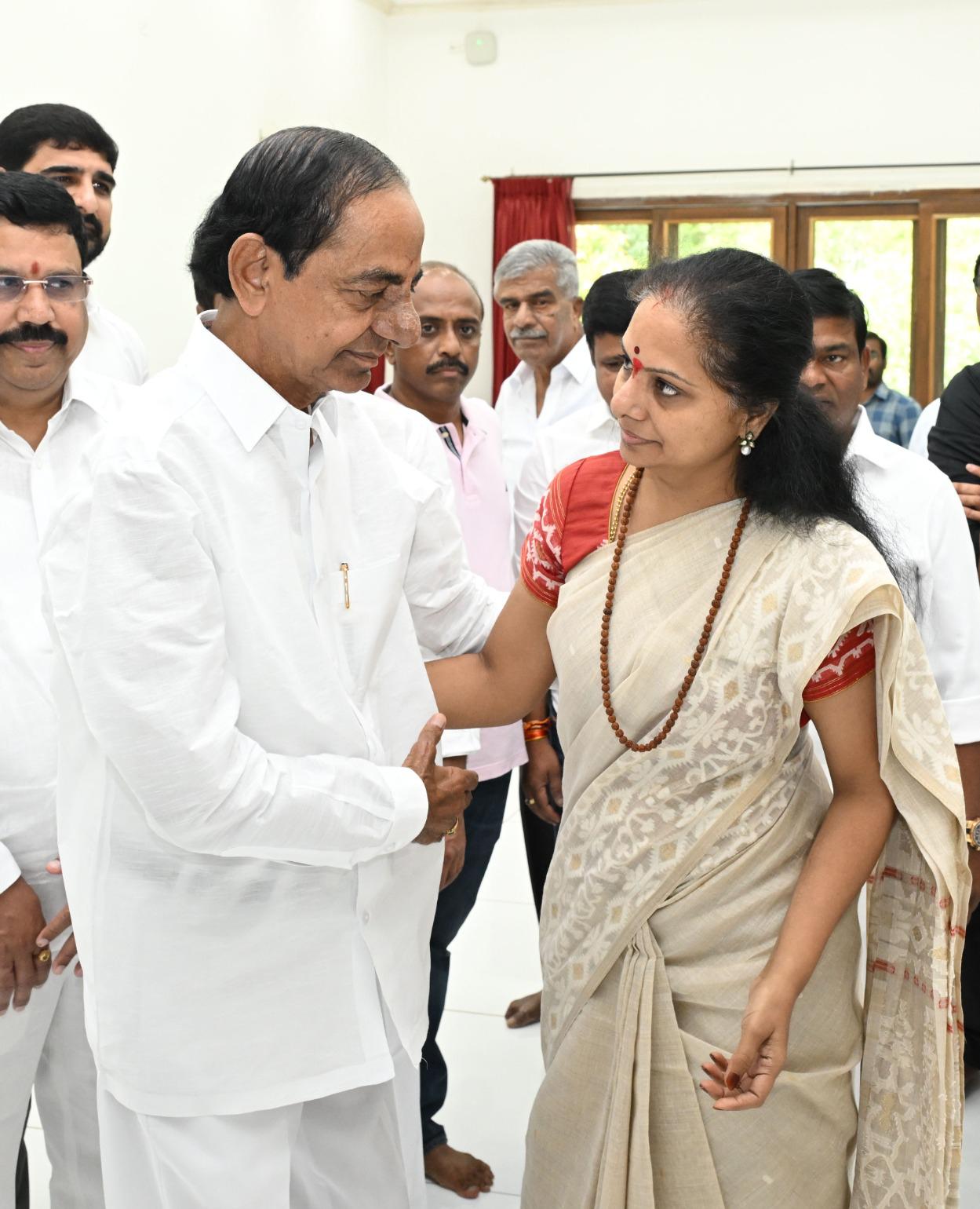 Kavitha alleges attempt to hand over BRS to BJP