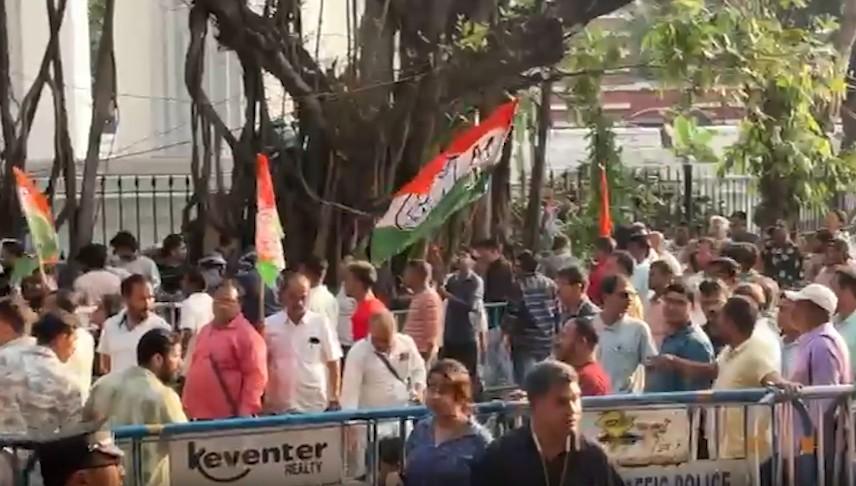Clashes erupt between BJP, Trinamool outside CEO office in Bengal