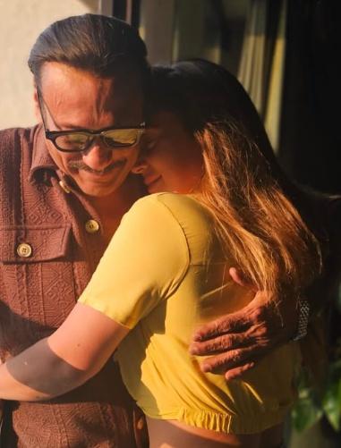 ‘Proud’ Jackie Shroff tells daughter Krishna ‘Jai Jawaan, Jai Kisaan’ as she embraces village life
