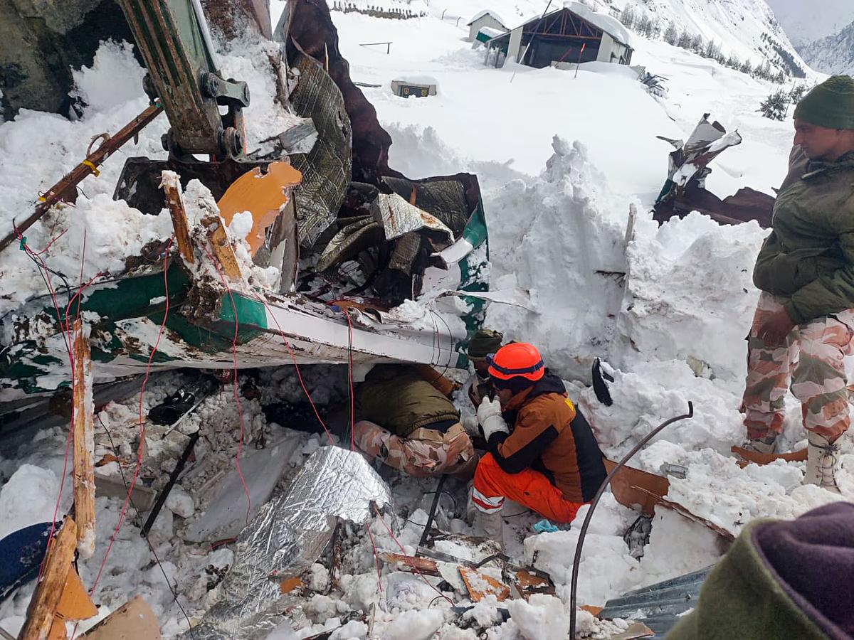 Indian Army rescue Chamoli avalanche