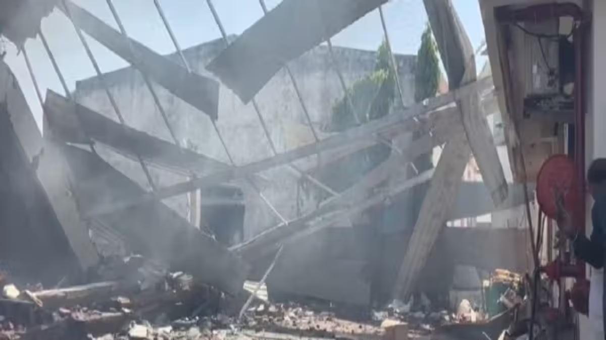 Firecracker Godown Explosion in Gujarat