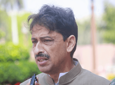 PM Modi should show courage, stop taking Prez Trump’s calls: Masood on Diwali greetings