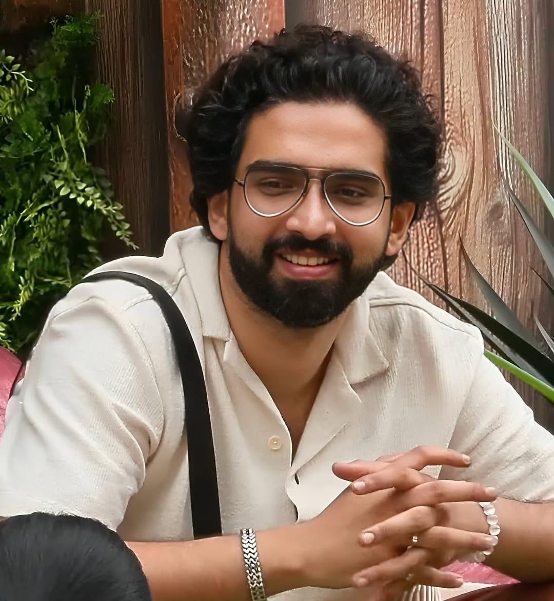 Bigg Boss 19: Amaal Mallik provokes Pranit More, pokes him in the chest in a fight