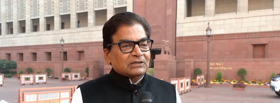 We believe in SIR, ECI is confused, says Ram Gopal Yadav