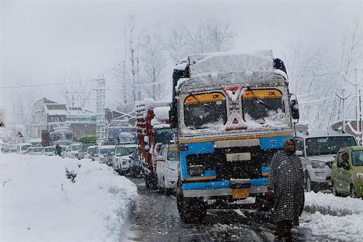 Jammu-Srinagar Highway Closed