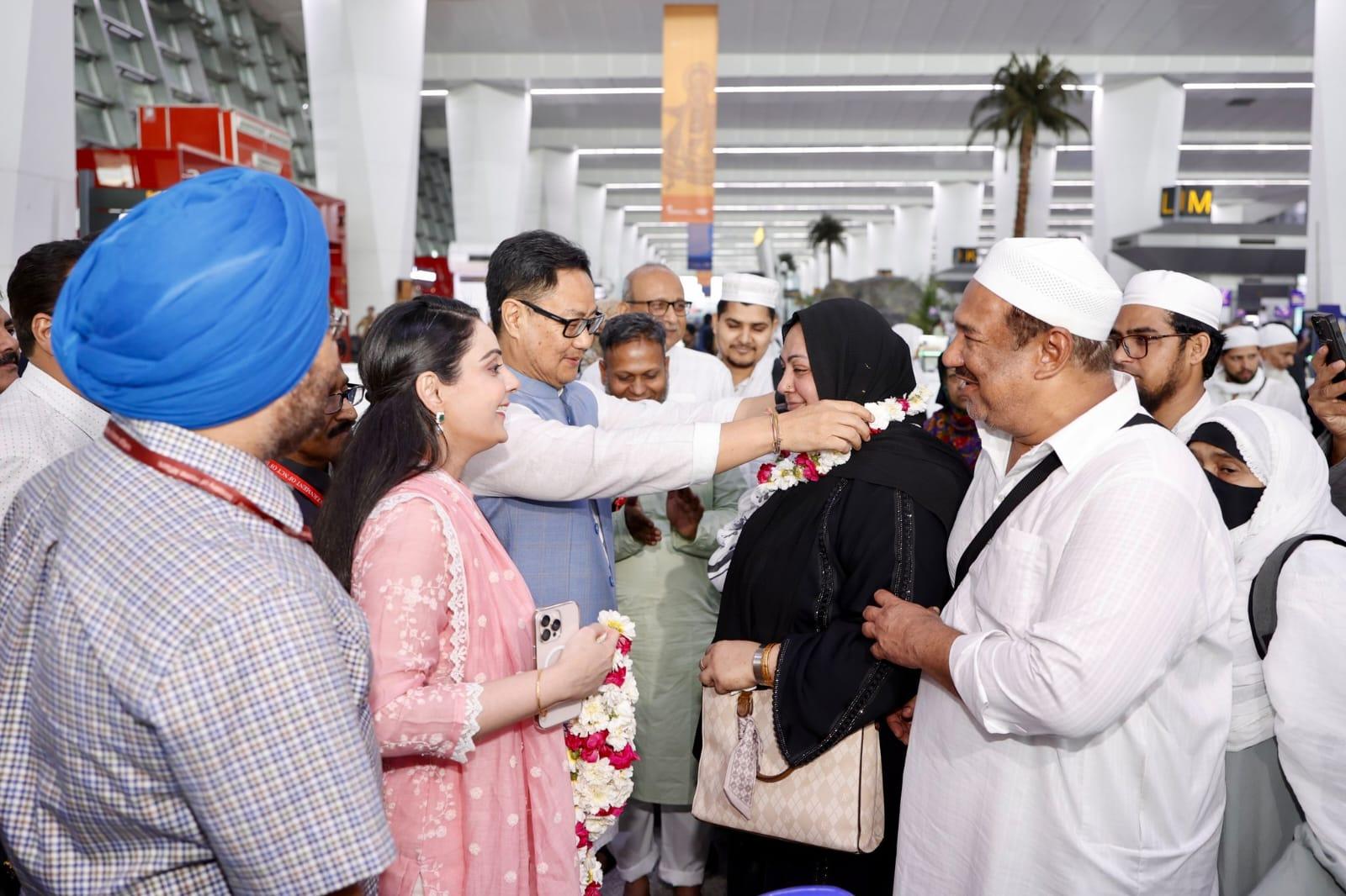 Indian Haj mission deploys assisting teams for pilgrims' Mina journey