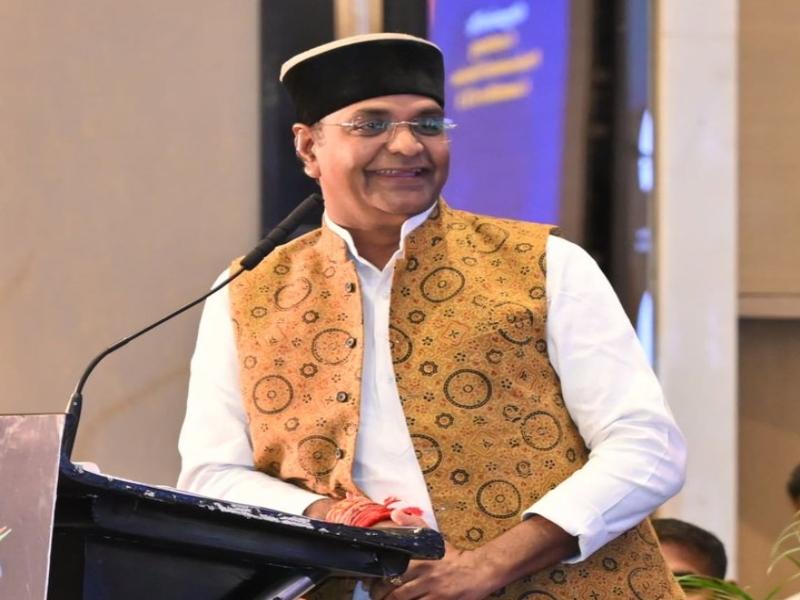 Insulting women is a tradition in Congress: Vishvas Sarang