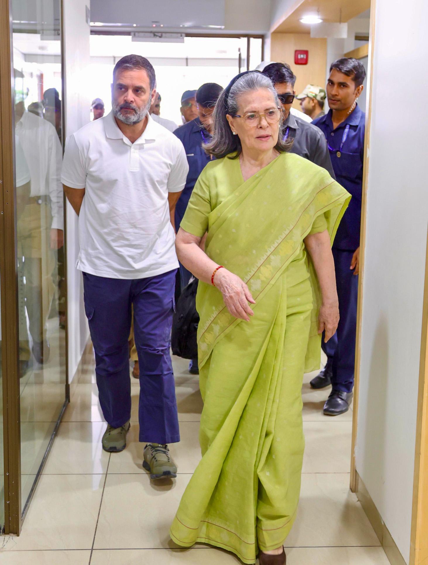 National Herald case: Delhi court sets aside Magistrate order on FIR copy to Sonia, Rahul Gandhi