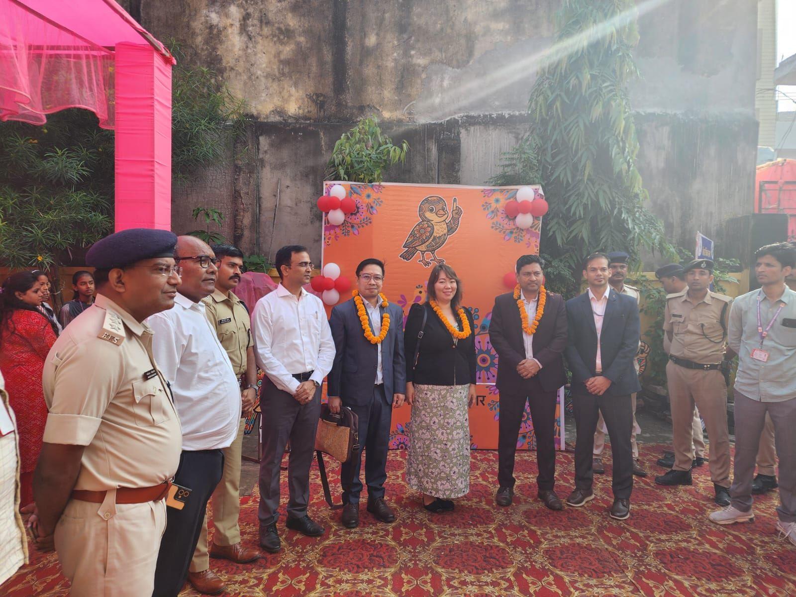 ECI hosts global delegates during Bihar elections under poll visitors' initiative