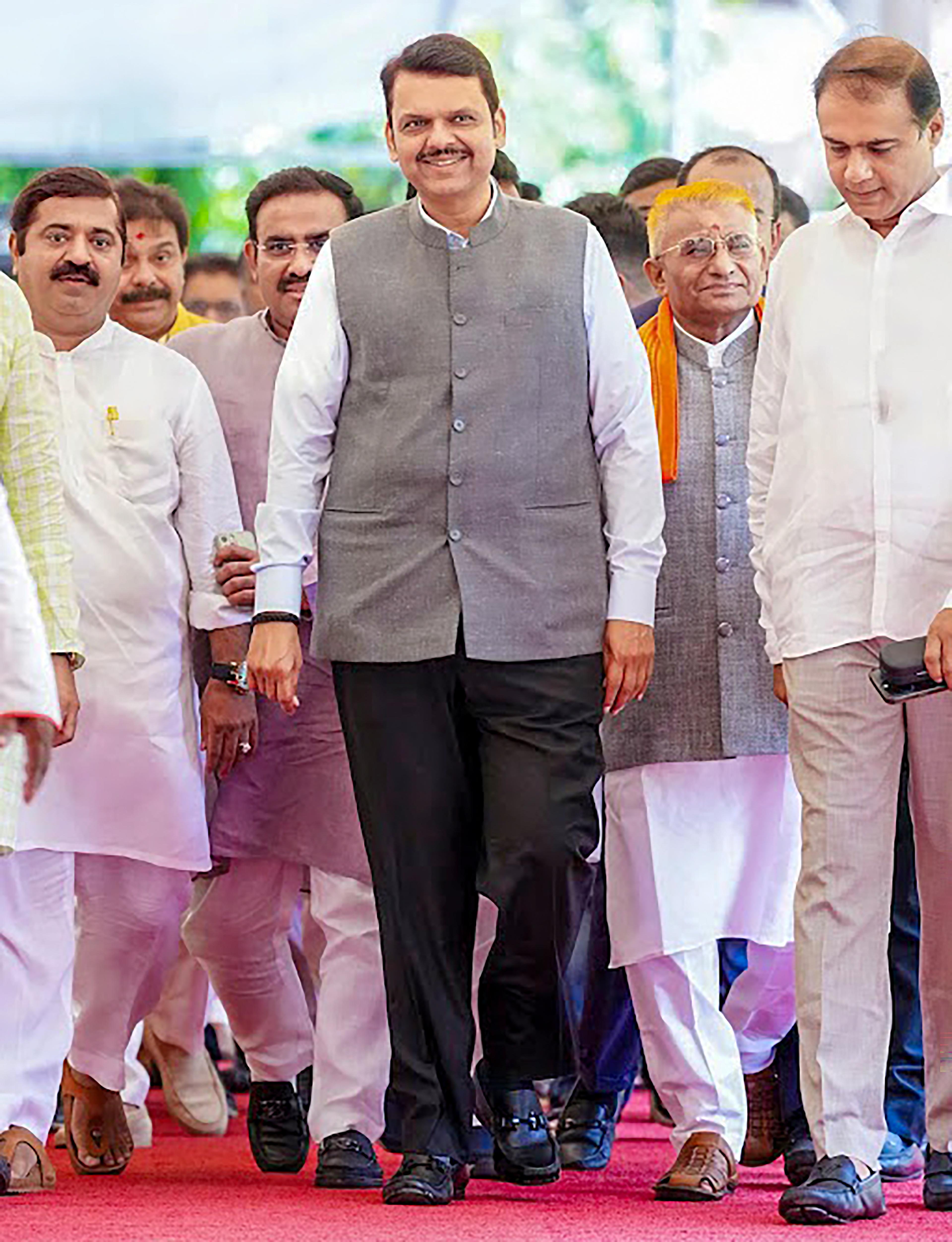 Action against those who convert and avail reservation benefits: CM Fadnavis