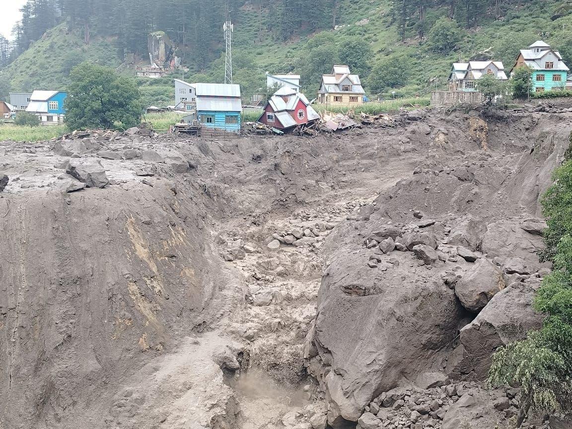 J&K: 23 bodies recovered; 75 injured in massive cloudburst in Kishtwar (Lead)