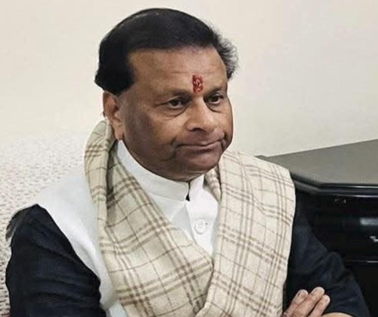 MP: Finance Commission Chairman meets Guv