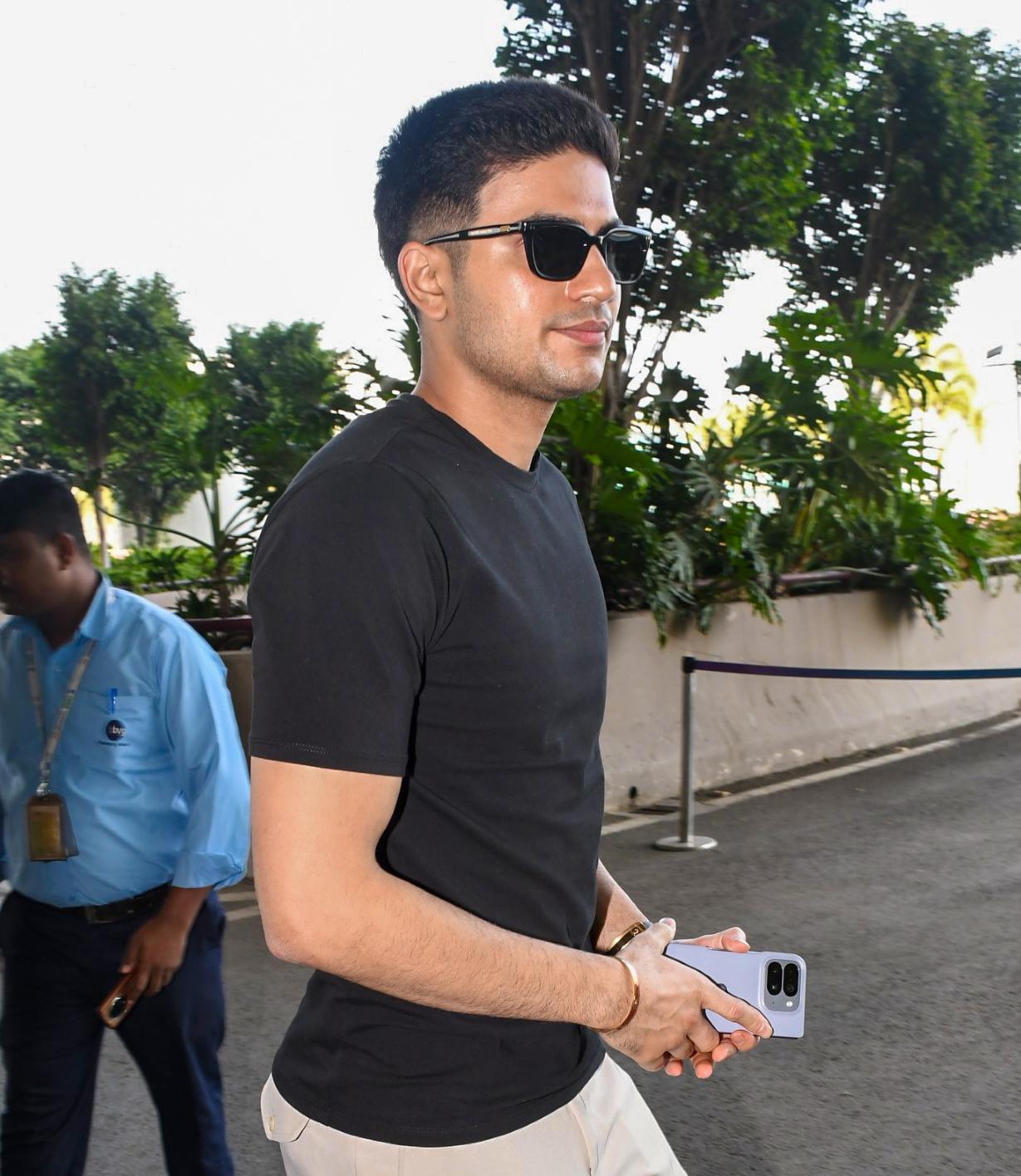 IND vs NZ: Shubman Gill and New Zealand team arrives in Vadodara ahead of 1st ODI