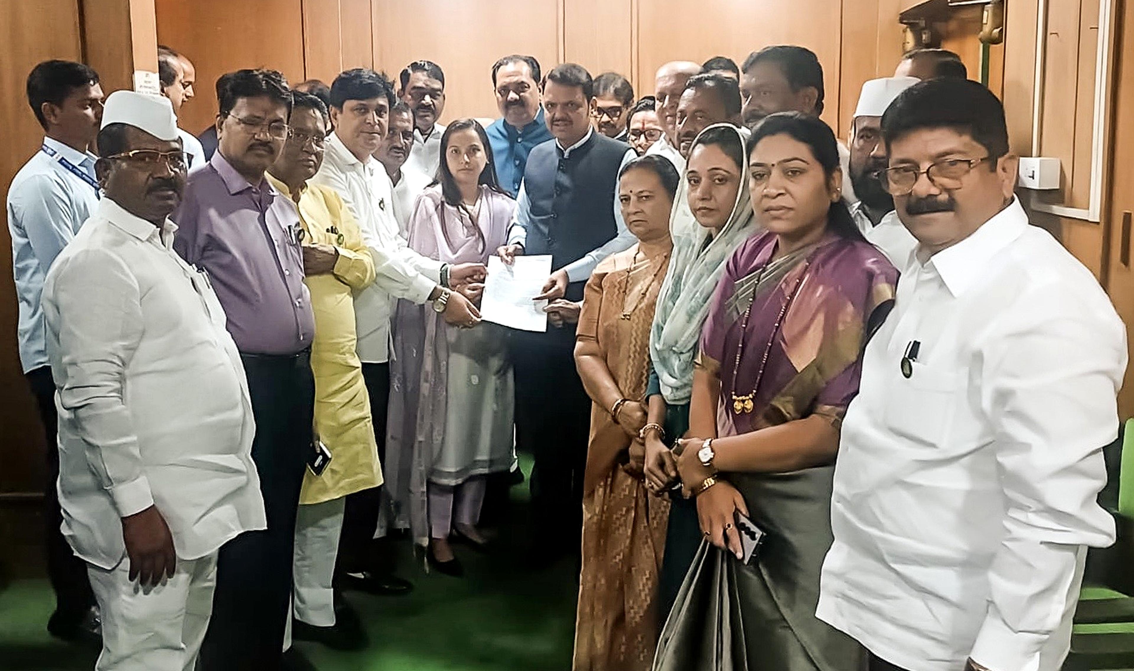 NCP urges Maha CM Fadnavis to order swift probe into Ajit Pawar's death