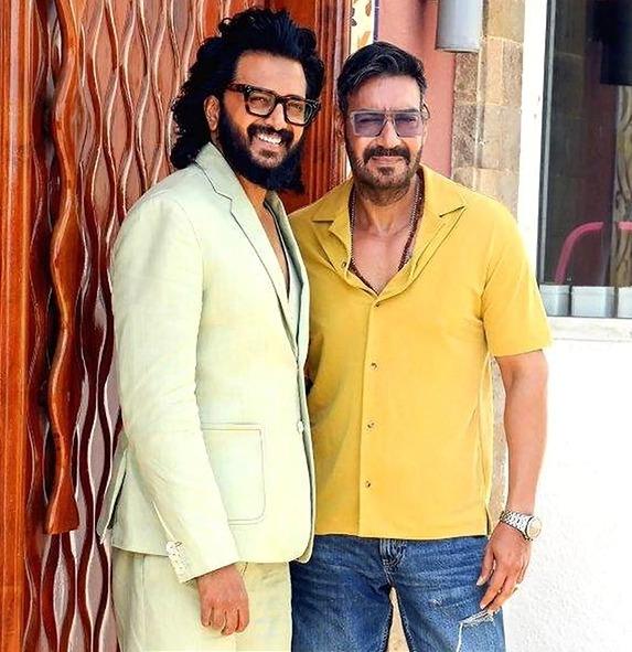 Ajay Devgn, Anil Kapoor, & Suniel Shetty pen lovely birthday wishes for Riteish Deshmukh