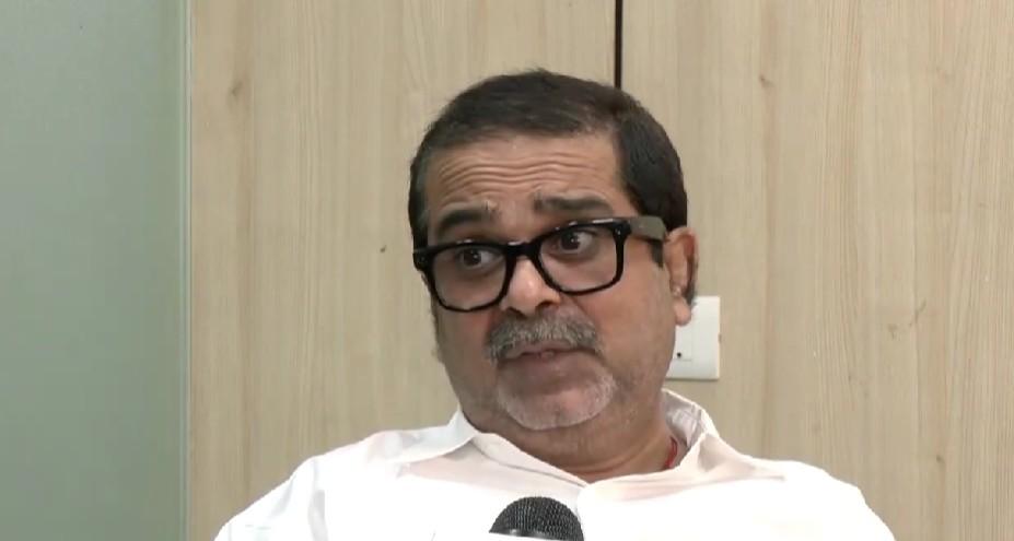 Avadh Ojha praises Amit Shah as ‘strong-willed' leader; predicts TMC's 'ouster' in Bengal (IANS Exclusive)