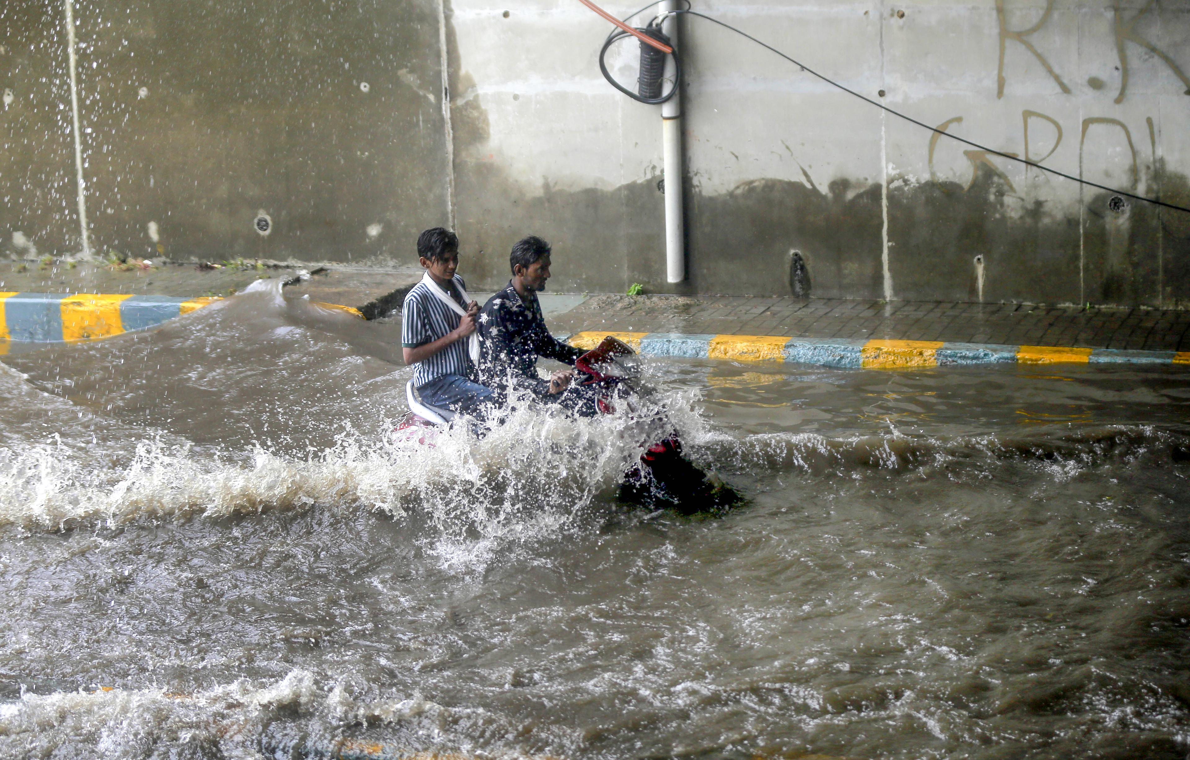 Rainfall in Gujarat: 145 talukas receive showers; Umarpada records highest in 24 hours