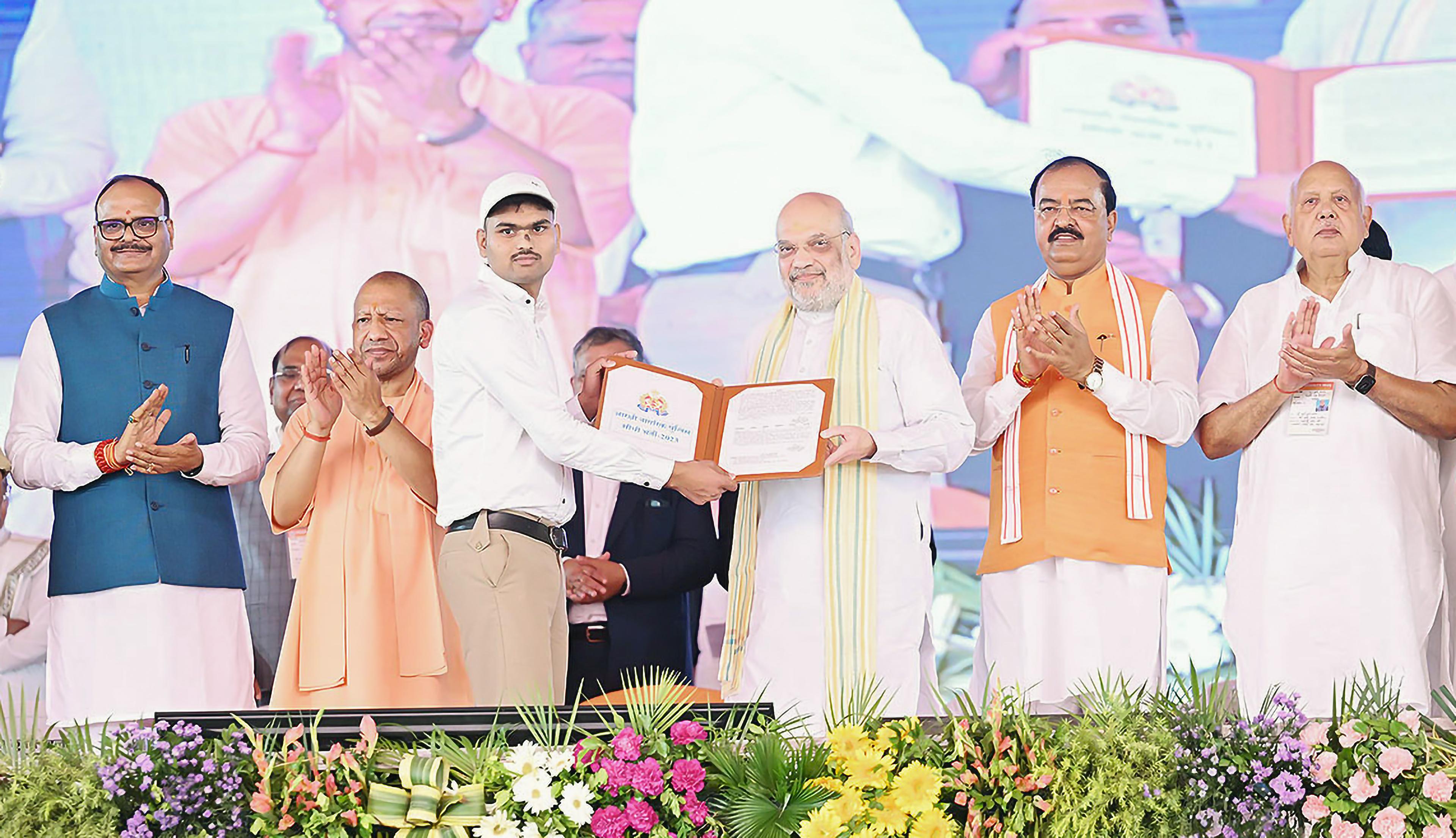 No recommendation, no discrimination: Amit Shah hails UP’s inclusive recruitment drive (Ld)