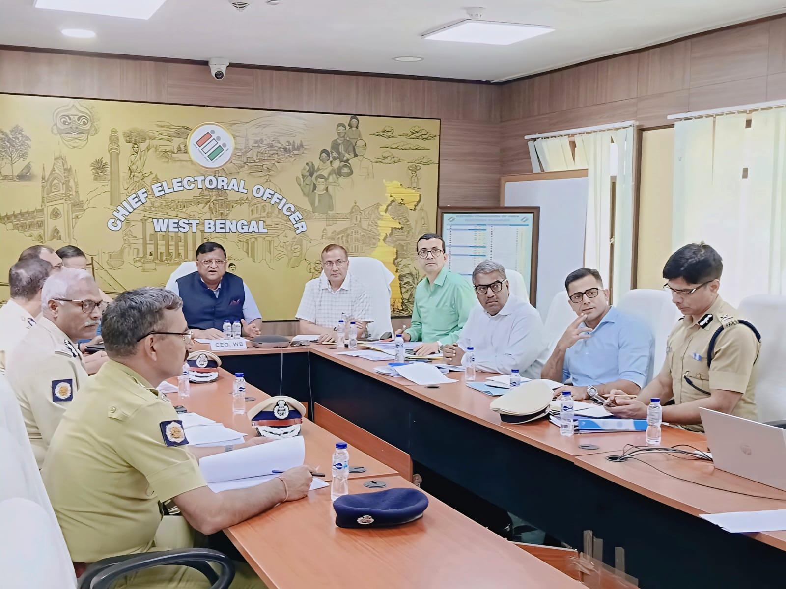 Bengal polls: EC puts transfer of two IPS officers on hold, others to be sent as observers