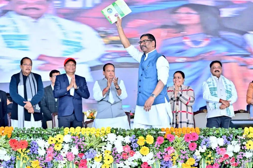 Jharkhand govt under Hemant Soren completes one year; CM hands over 8,792 appointment letters
