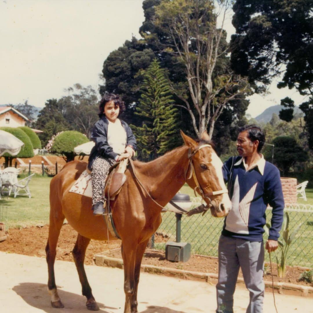 Esha Deol reveals why she looked forward to going for her parents shoots