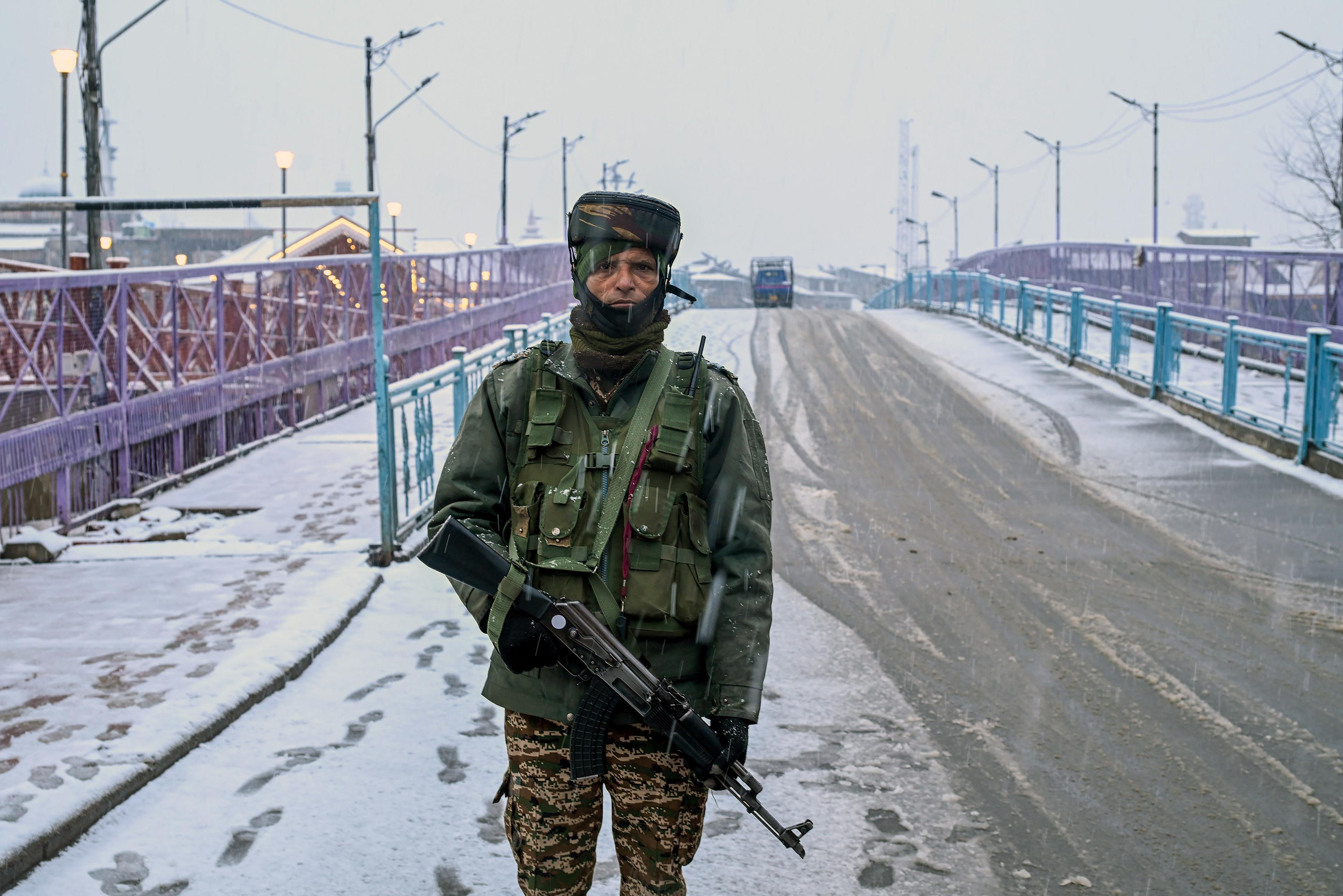 Traffic on Srinagar-Jammu highway, flight operations at Srinagar airport resume